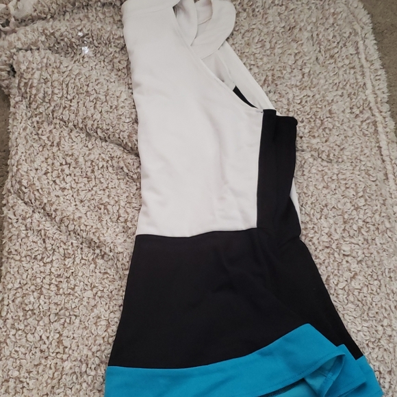 - Tank top - Picture 2 of 2